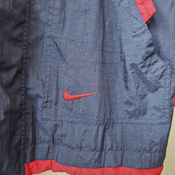 Vintage Oversized Nike Windbreaker Rain Resistant Jacket Size Medium - Picture 2 of 11